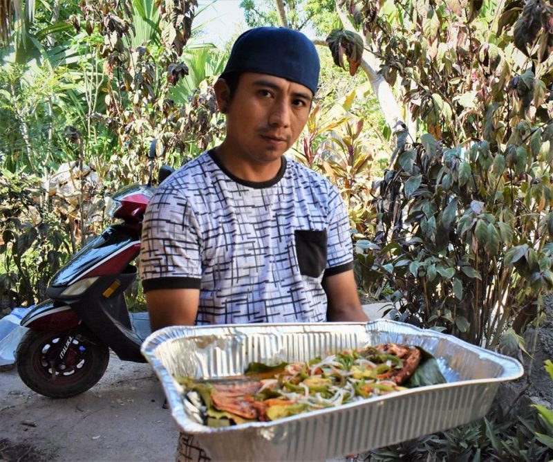 Joven petuleño carlos escobedo cruz comparte sus iniciativas locales scaled