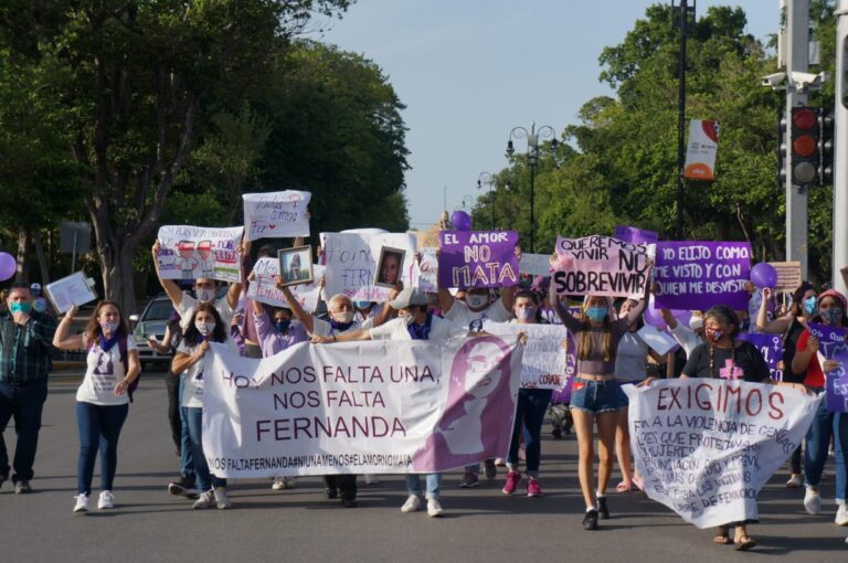 Protesta feminicidios yucatán 2 scaled