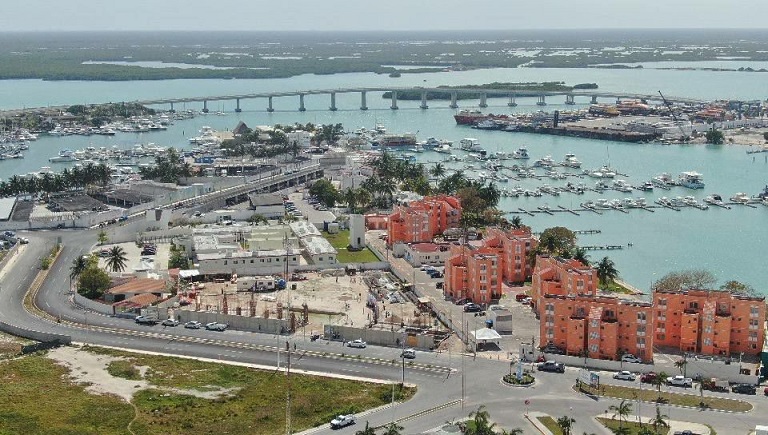 Hospital naval yucalpeten 1