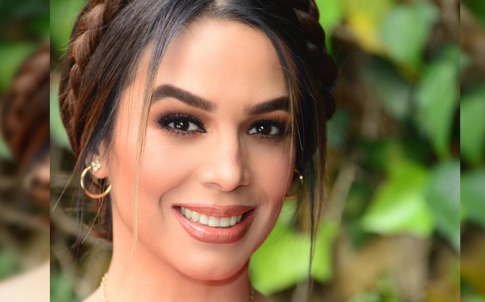 Bibi gaytan vuelve a televisa 24 0 910 566