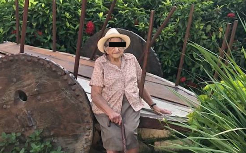 Muere abuelita atropellada festejaba vacunada