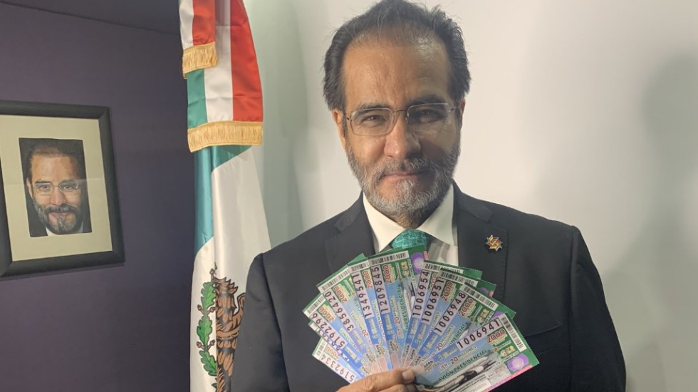 Rene bejarano cachitos avion presidencial
