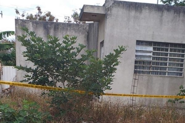 Encuentran a octogenario muerto en su domicilio