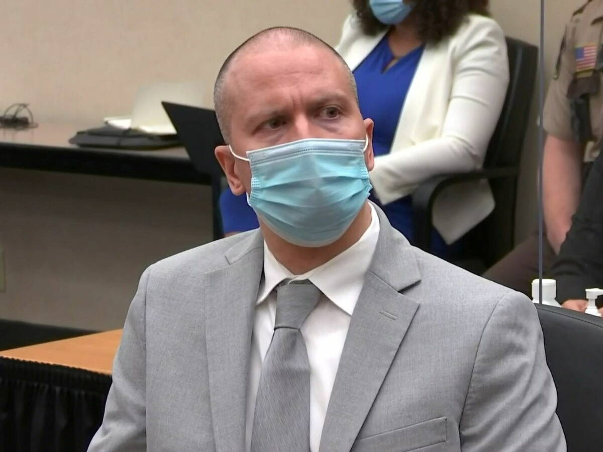 Derek chauvin es condenado a 22 anos y medio de carcel por asesinato de floyd