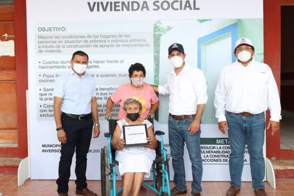 Los habitantes de Temozón continúan recibiendo el apoyo del Gobierno estatal