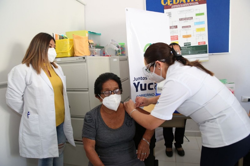 Vacunacion covid lunes