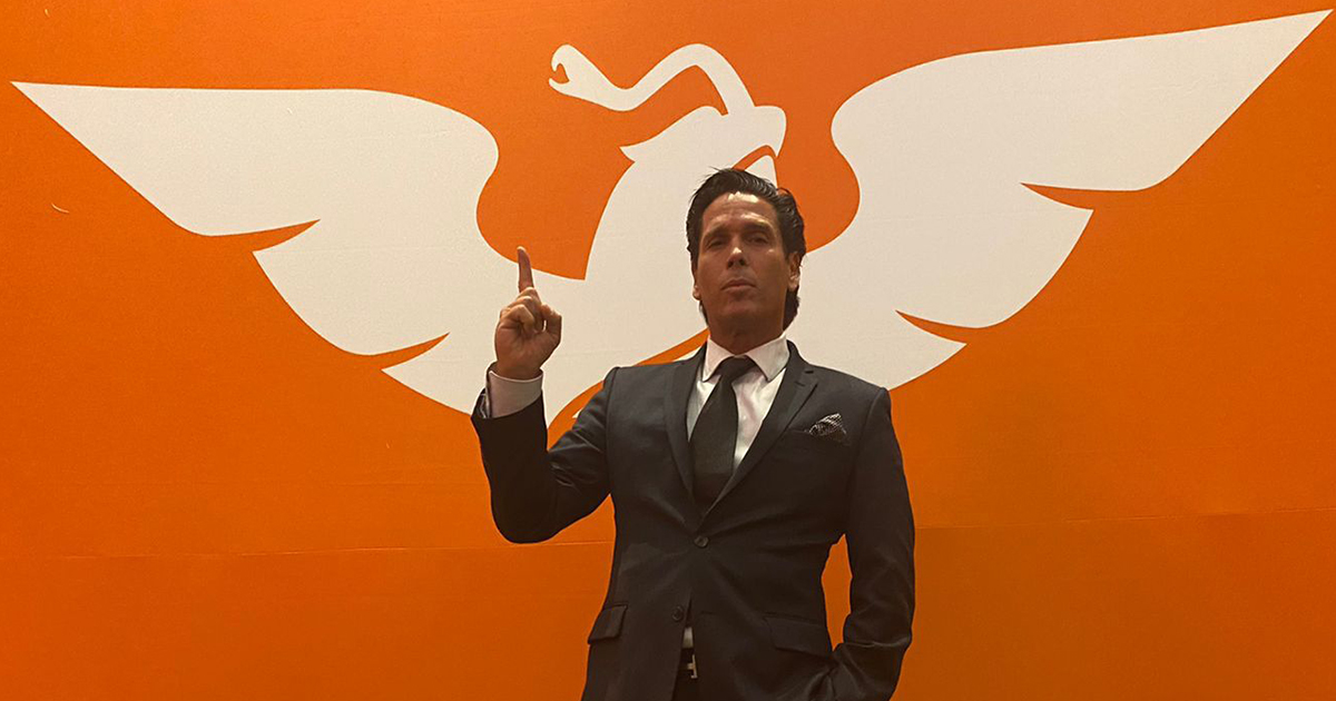 Roberto palazuelos 021 3