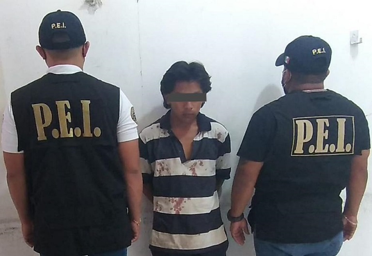 Espita detenido machete