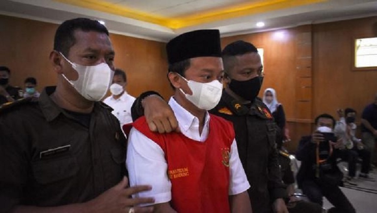 Herry wirawan