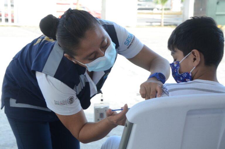 Quintana roo supera meta de vacunacion contra la influenza2 768x508