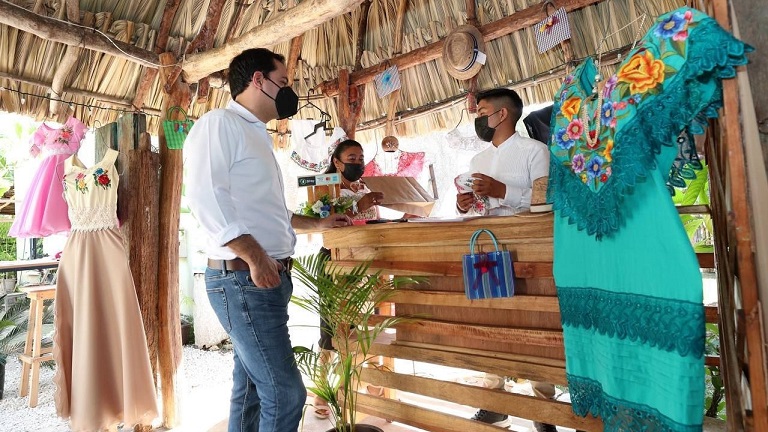 Yucatan expone