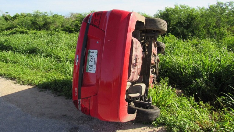 Volcadura en merida1