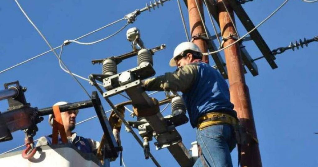 Cfe cortes de luz san pedro monterrey.jpg 1299797950 1024x538