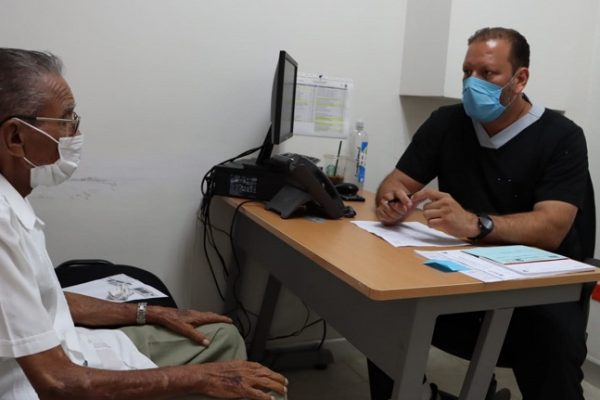 Exhortan a hombres a realizarse estudios de próstata