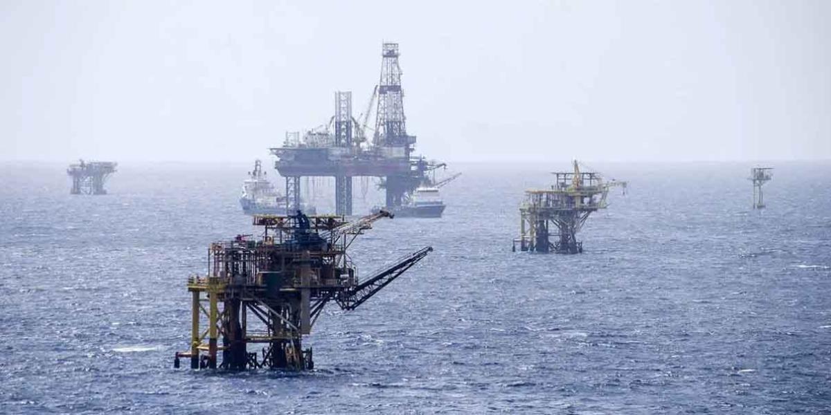 Asaltan tres plataformas de pemex en la sonda de campeche